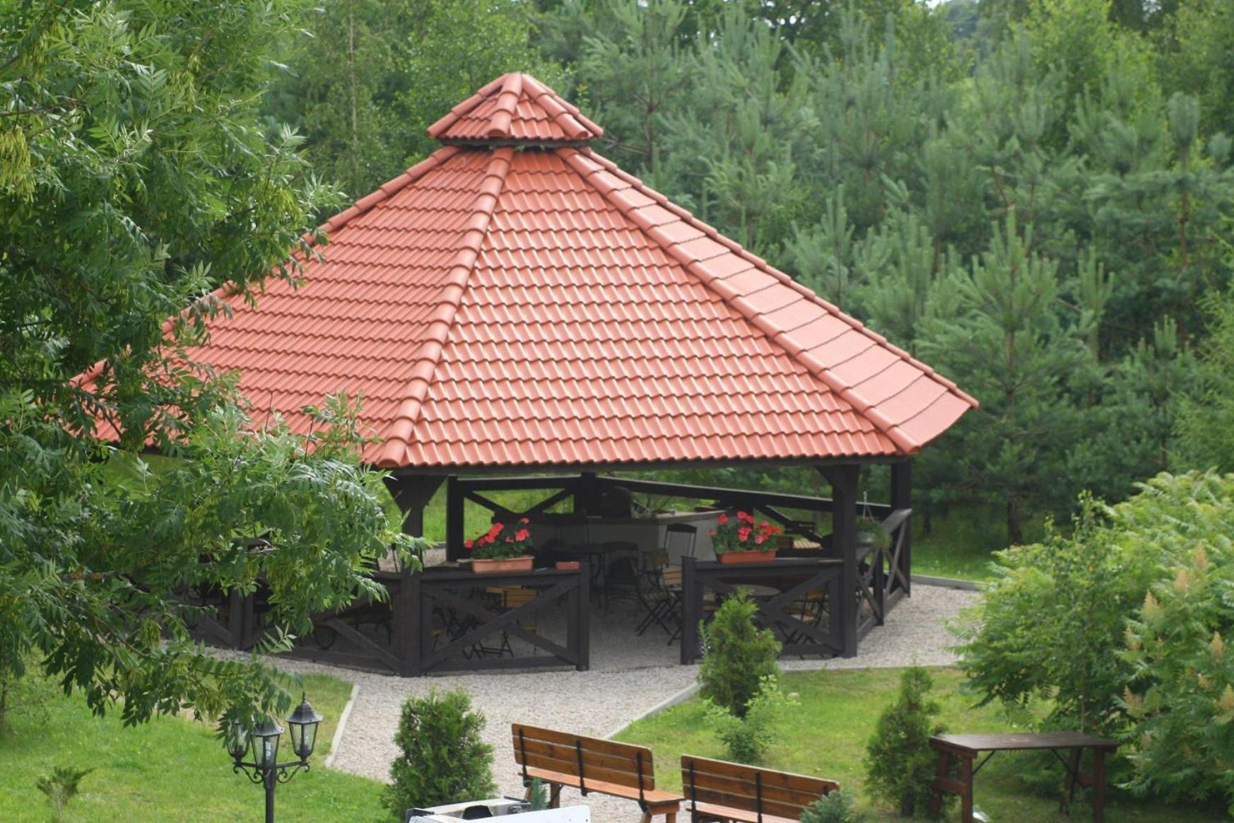 Zajazd Bialy Mlyn Sterlawki Wielkie Exterior photo